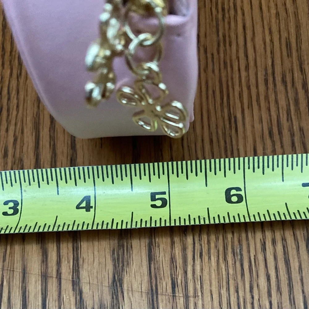 💜LAVENDER💜quilted minibag w/faux pearl handle/metal chain.PUfabric zipclose✨NEW✨
